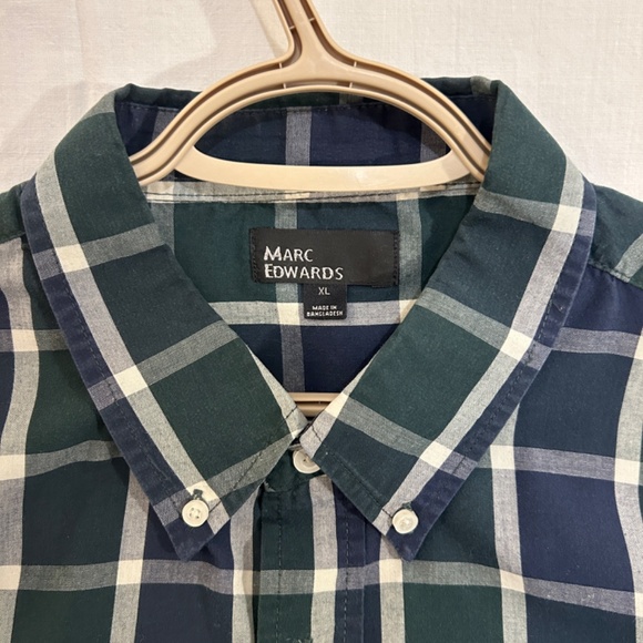 Men's Size XL Long Sleeve Button Down Casual Shirt from Marc Edwards - Picture 5 of 6